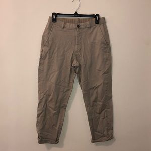 Uniqlo khaki colored pants with stretchy waist